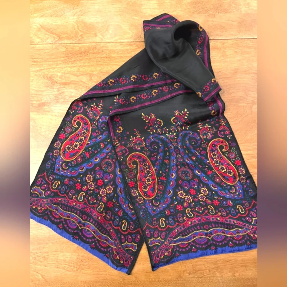 Bloomingdale's Paisley Floral Silk Oblong Scarf